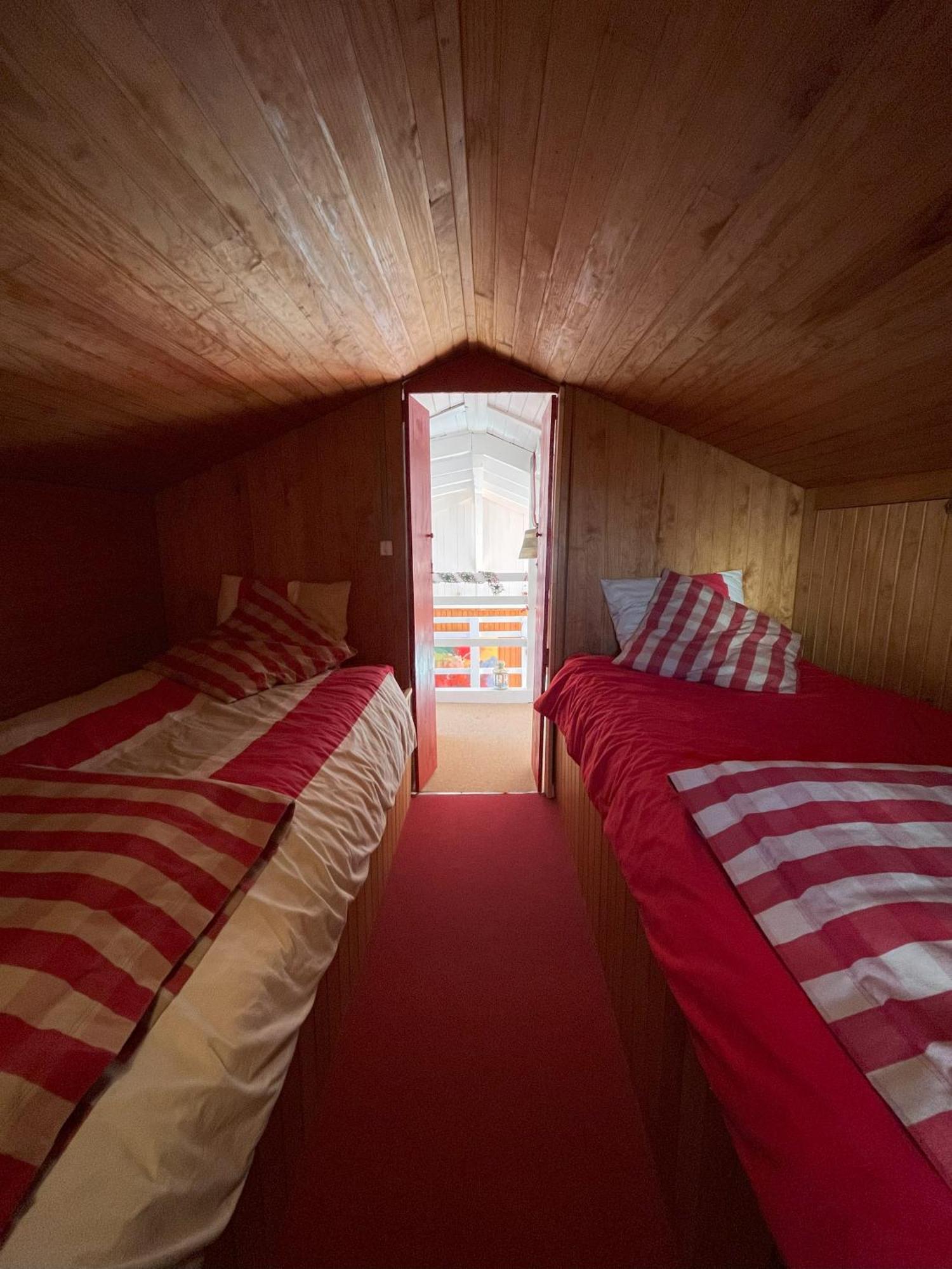 Chalet Des Myrtilles - Chalet Cosy Avec Vue Arette Exterior foto